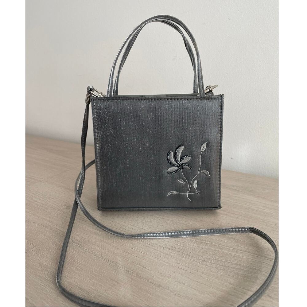 VTG 90s Floral Beaded Embroidered Mini Square Handbag Crossbody Silver Gray